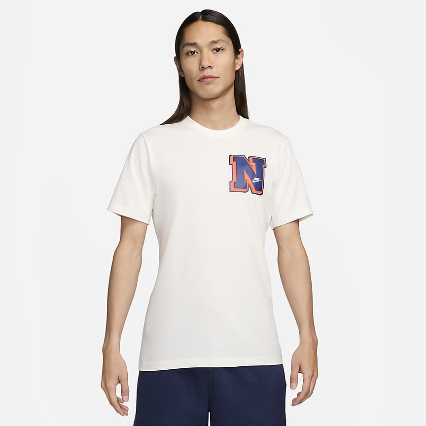 Nike Sportswear Club Men's T-Shirt. Nike ID